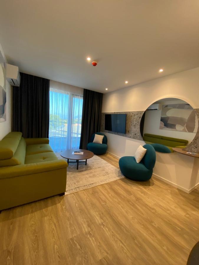 מאקרסקה Aparthotel Amfora Katy מראה חיצוני תמונה